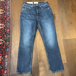 Everlane Women’s The Original Cheeky Jean color Mid Indigo shorter inseam